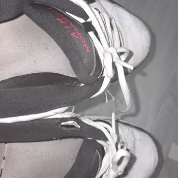 Nike Mağazasından Aldığım Spor Ayakkabıda Deforme Ve Yırtılma