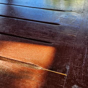 Günsoy Orman Ürünleri Yeni Yapılmış Kameriyede Problemli Ahşap Kullanımı