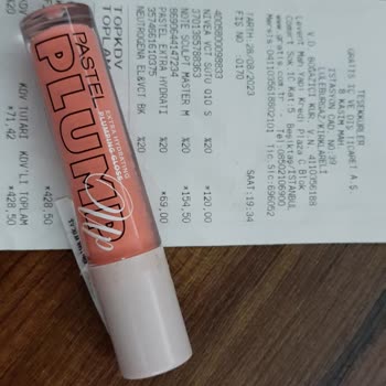 Pastel Kozmetik Pastel Lip Gloss Ürün Dudağımı Yakıyor