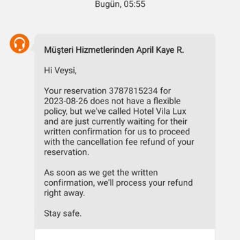 Booking Almaması Gereken Parayı Alıp Oteli Bahane Ediyor