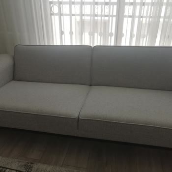 Vivense Koltuk, Masa Ve Sandalye Kalitesiz