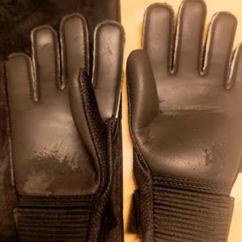 Capitol Nike Çocuk Kaleci Eldiveni