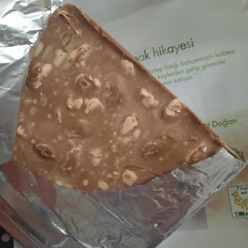 Nestle Damak Fıstıklı Çikolata Bozuk Çıktı