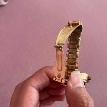 Nine West Marka Saatin Paslanması