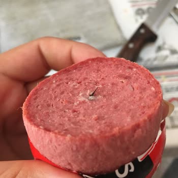 Maret Salamın İçinden Kıl Çıktı