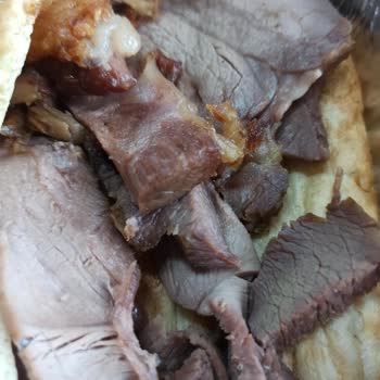 Yemeksepeti Efendi Konağı Restoranından Söylenen Etin Soğuk Ve Beklemiş Et Olması