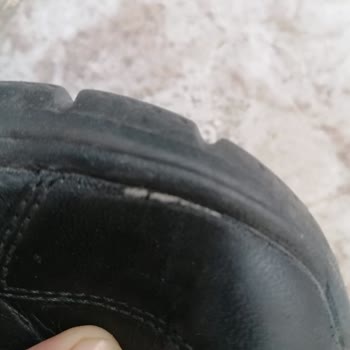 Üreticiden Kaynaklı Skechers Marka Üründeki Kusur