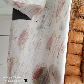 Baklavacı Şemsettin Astor Firması Gelen Tatlılar Hepsi Bozuldu