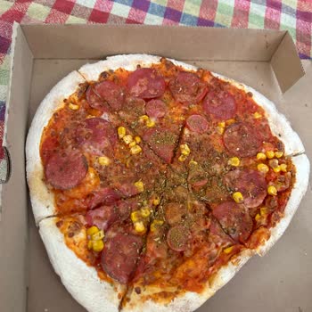 PizzaLazza Aydınlıkevler Çiğ Pizza