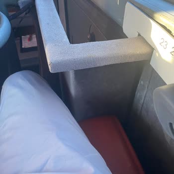 Es Turizm Koltuk Ve Zamandan Dolayı Rahatsız Yolculuk