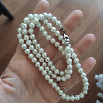 Tesbihane.com Doğal İnci Diye Satılan Kolye Basit Boncuk Olarak Geldi