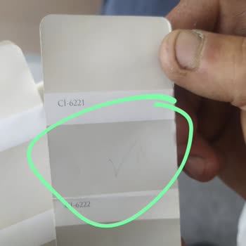 Polisan Katalog Ve Duvar Renkleri Farklı