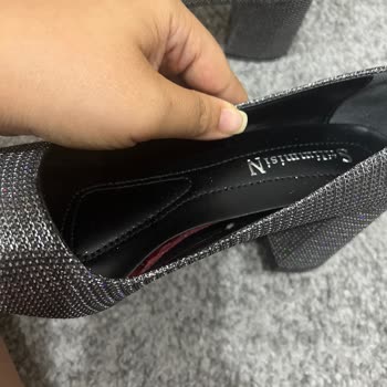 Stilimmisin Siparişim 1 Ay Sonra Geldi Ve Çok Basit Bir Ayakkabı