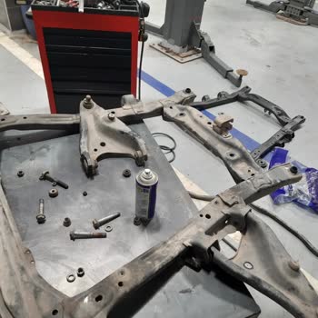 Zurich Sigorta Müşterileri İle Dalga Geçiyor.