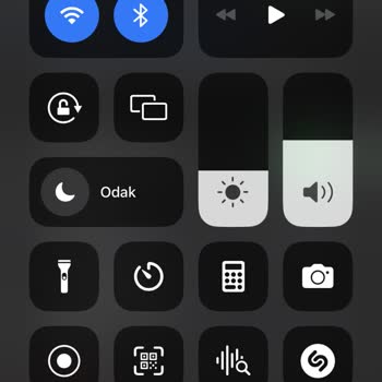 Turkcell Den E Sim Aldım Ve 5 Gündür Şebeke Gelmiyor Servis Yok