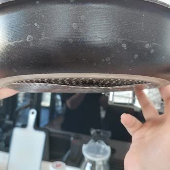 Tefal Tavanın Altı Attı, Tefal Umursamadı