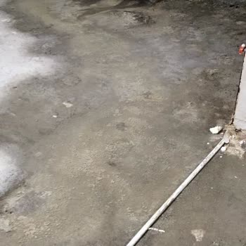 Bayraklı Belediyesi Binamız Su Alıyor!