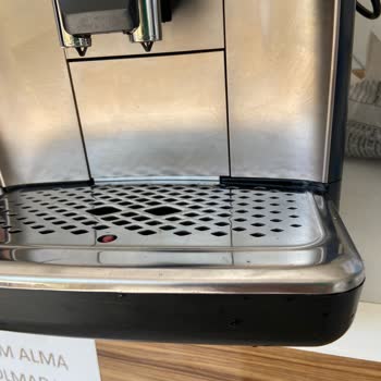 Philips Ev Aletleri Philips 5443/70 Otomatik Espresso Makinesi Süt Kesme Ve Tepsi Problemi