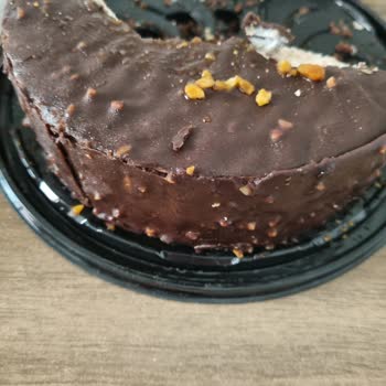 Özsüt Adı Başka Tadı Başka