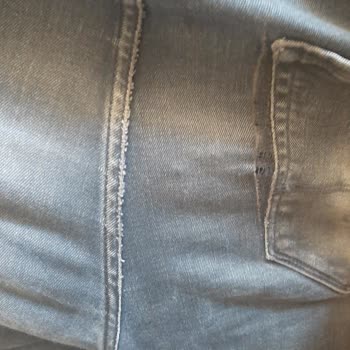 Colin's Kot Pantolon Yırtıklar