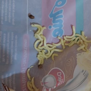 İndomie Spesiyal Hazır Noodle Kurtlar Çıktı