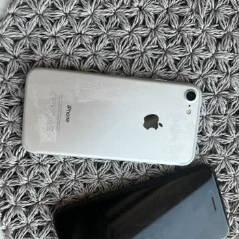 EasyCep Telefon Satışı Telefonumun Ekranı Ve Arkasına Zarar Verdiler