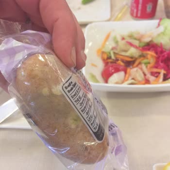 İBB - İstanbul Büyükşehir Belediyesi Poşetli Ekmek Küflüydü