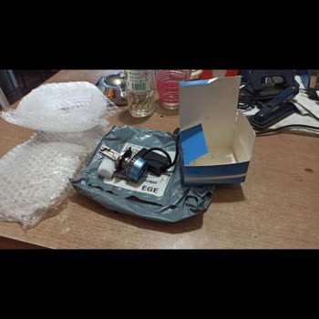 Photon Oto Aydınlatma (photononline.net) İlgi Alaka Yok Şu An Telefonlara Cevap Verende Yok!