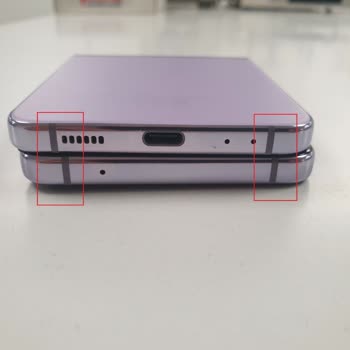 Samsung Telefon Z Flip 4 Ekran Bozulması