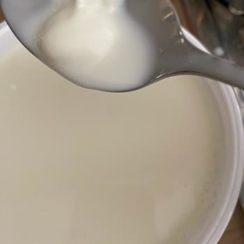 Sütaş Yoğurdun Bozuk Çıkması