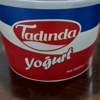 Aldığım Tadında Yoğurtun İçinde Pis Bir Şey Çıktı