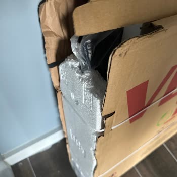 Vestel Parçalanmış Kutu İle Gelen Ürün