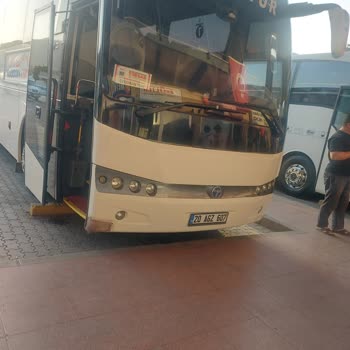 Pamukkale Turizm Fabrika Servisinden Otobüs Kiralıyor