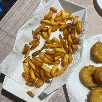 Feast Patatesler Kedi Maması Gibi Minik