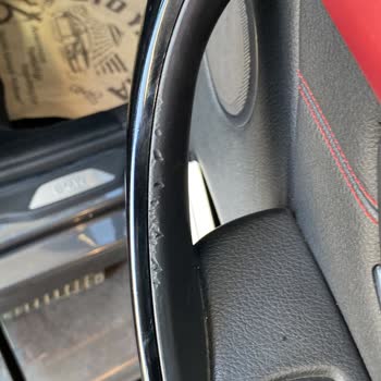 BMW F30 Kasa Aracımın Kapı Kolları Eriyor