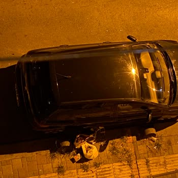 Esenler Belediyesi Esenlerde Sokaklara Çöp Atılması, Herkesin Çöp İçinde Olması