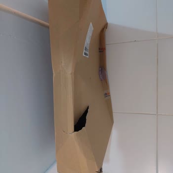 Yurtiçi Kargo Teslim Edilen Paket Paramparça!