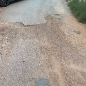 Bornova Belediyesi Kızılay Mahallesi Bozuk Sokaklar