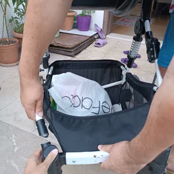 Mamma Türkiye Bebek Arabası Kırılması