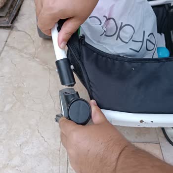 Mamma Türkiye Bebek Arabası Kırılması