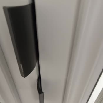 Kelebek Mobilya Ürünlerin Yarısını Bozuk Gönderdi, Bir Kısmı Gelmedi