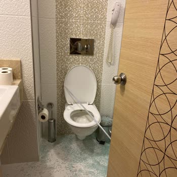 Eldar Resort Hotel Duşa Kabin Patlaması, Umursamazlık, İlgilenmemek