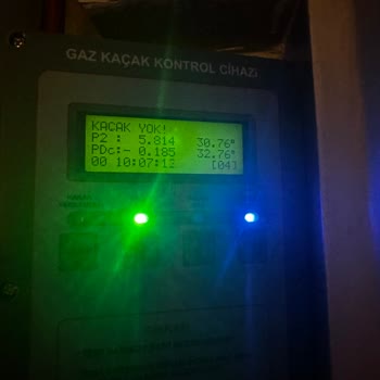 Ayvalık Arçelik/Altus Servisi Müşteriyi Mağdur Ediyor.