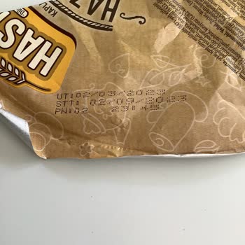 Hastel Gıda Son Kullanma Tarihi Geçmemiş Küflü Pasta