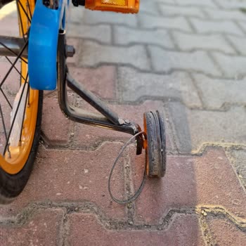 Kron Bisiklet Kron Çocuk Bisikleti Özürlü Tekerlek Takılmış