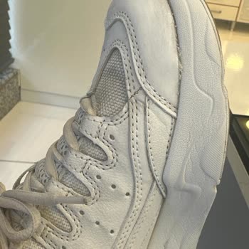 Skechers Kısa Sürede Ayakkabım Deforme Oldu