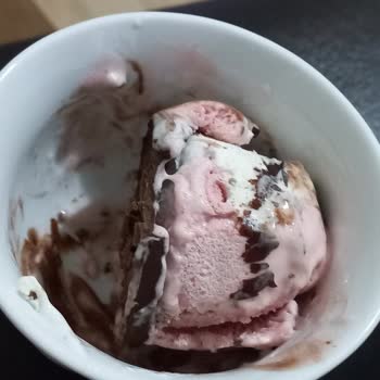 Algida Milka Yumuşak Külahlı Cornetto Dondurma