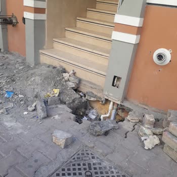 İbb - İstanbul Büyükşehir Belediyesi İSKİ'nin Kazdığı Yapmadığı Çukur