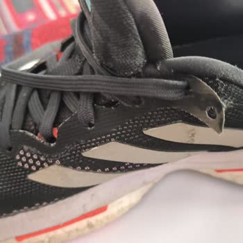 Adidas Çocuk Ayakkabısı Hatalı Ürün Değişim Yapmıyor