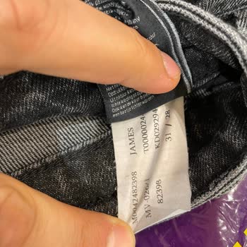 Mavi Pantolon Yırtılması Ve İade Şikayeti